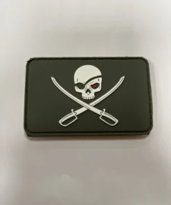 MFH UZŠUVE AR VELCRO HOOK-AND-LOOP PATCH “SKULL WITH SWORDS”